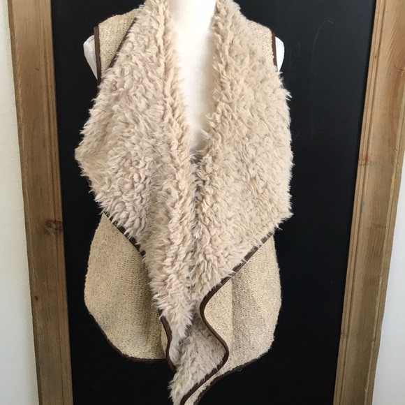 Fur Lined Tweed Sweater Vest - Picture 2 of 6